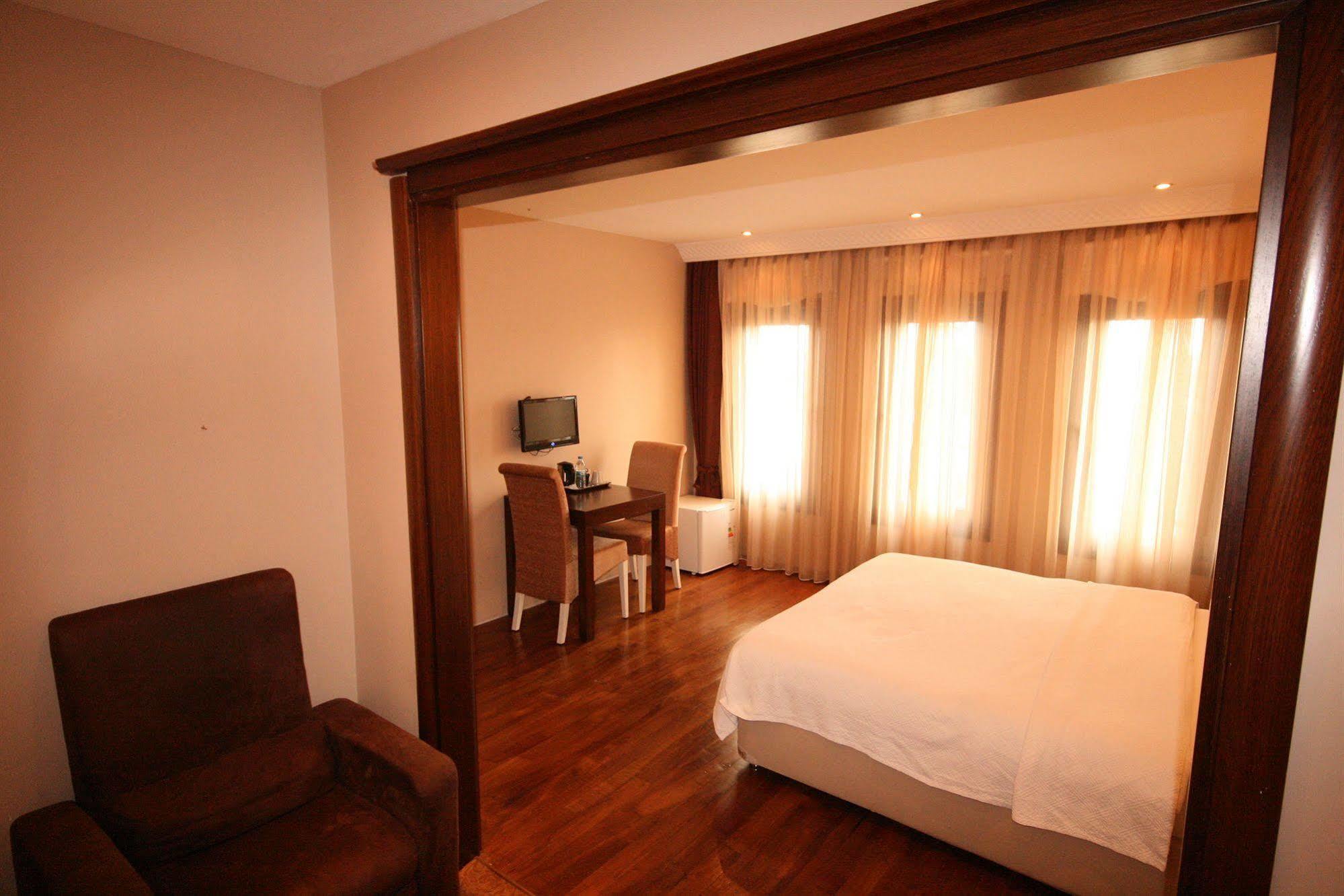 Mangana Konak Hotel Κωνσταντινούπολη Εξωτερικό φωτογραφία